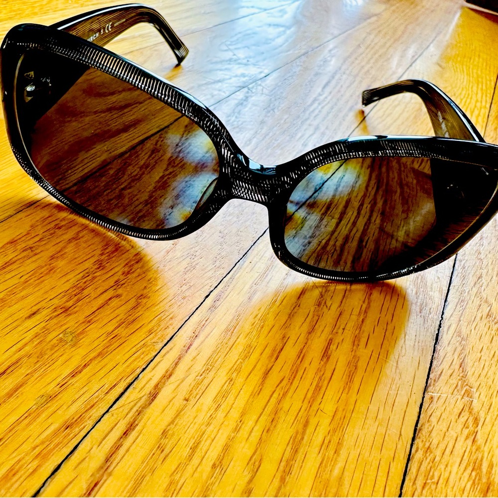Tory Burch oversized sunglasses